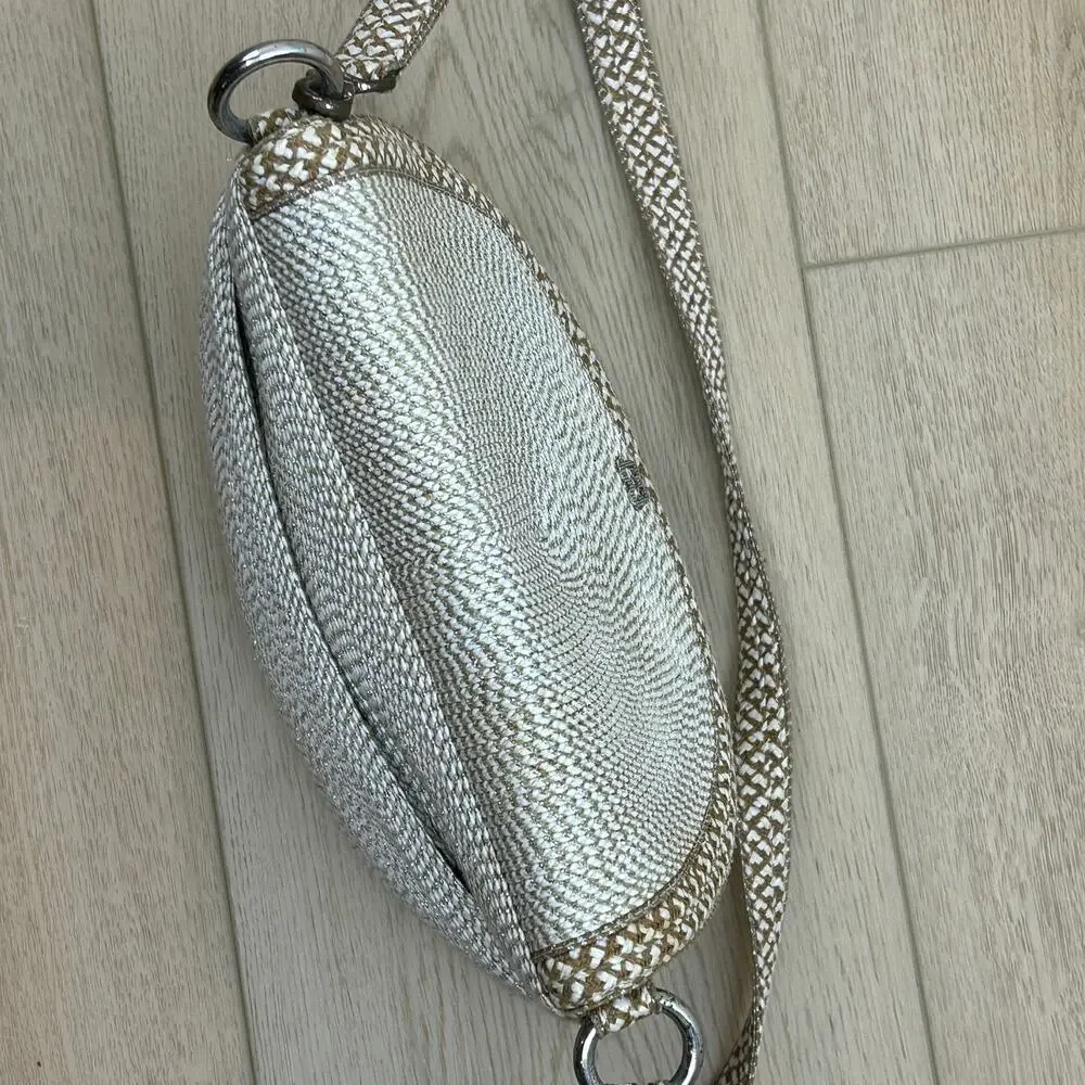 Eric Javits straw crossbody/shoulder bag White woven & metallic silver and gold